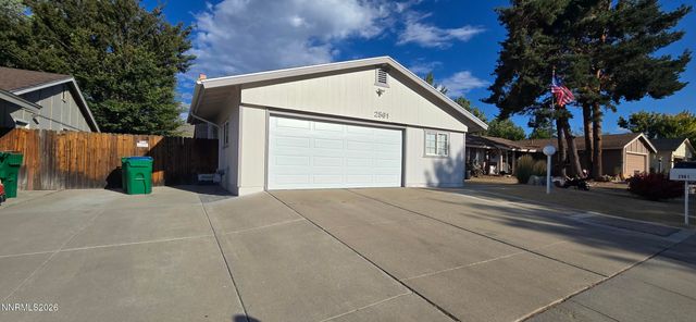 2561 Woodcrest Lane, Carson City, NV 89701