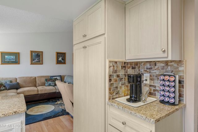 2561 Woodcrest Lane, Carson City, NV 89701