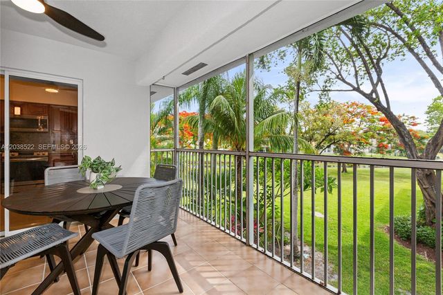 9237 NW 9th Place 9257, Plantation, FL 33324