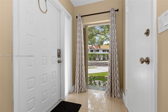 9237 NW 9th Place 9257, Plantation, FL 33324