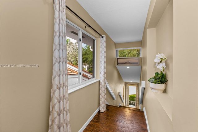 9237 NW 9th Place 9257, Plantation, FL 33324
