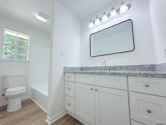 7515 Barbara Cohn Pl, Baton Rouge, LA 70811