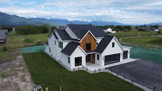 404 Jefferson Street, Kalispell, MT 59901