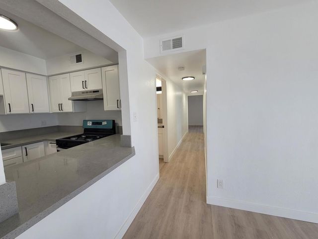 31200 Landau Boulevard 305, Cathedral City, CA 92234