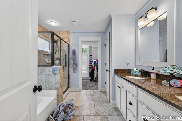 3924 Harbor Breeze Drive, Norton Shores City, MI 49441