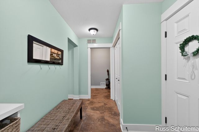 3924 Harbor Breeze Drive, Norton Shores City, MI 49441