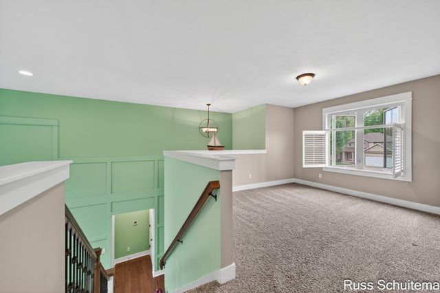 3924 Harbor Breeze Drive, Norton Shores City, MI 49441