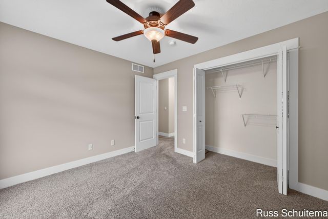 3924 Harbor Breeze Drive, Norton Shores City, MI 49441