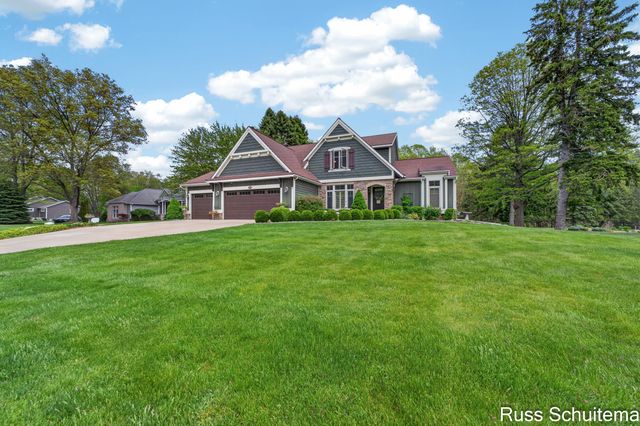 3924 Harbor Breeze Drive, Norton Shores City, MI 49441