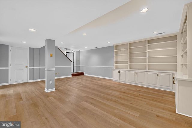 10 TREWORTHY RD, Gaithersburg, MD 20878