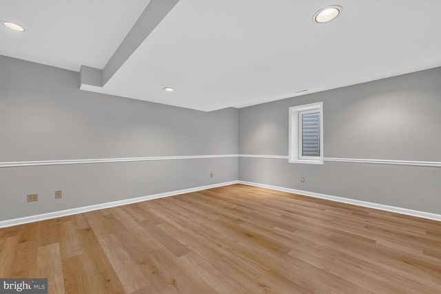 10 TREWORTHY RD, Gaithersburg, MD 20878