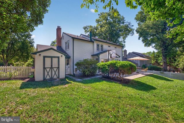 10 TREWORTHY RD, Gaithersburg, MD 20878