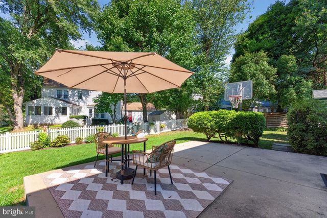 10 TREWORTHY RD, Gaithersburg, MD 20878