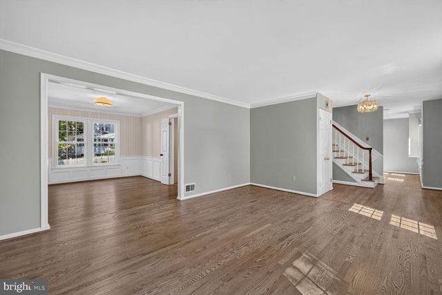 10 TREWORTHY RD, Gaithersburg, MD 20878