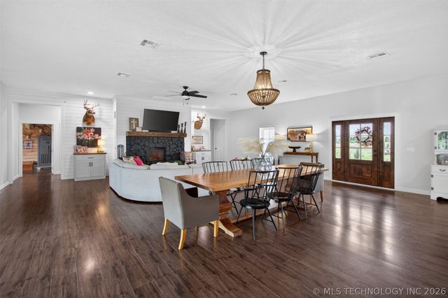 5086 N 427, Pryor, OK 74361