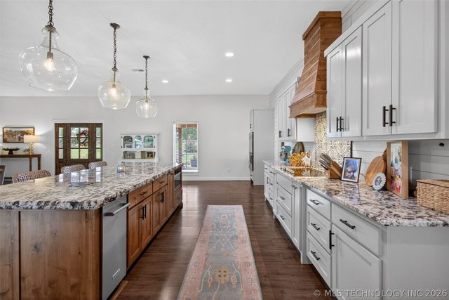 5086 N 427, Pryor, OK 74361