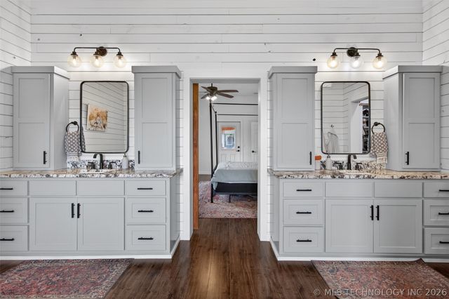 5086 N 427, Pryor, OK 74361