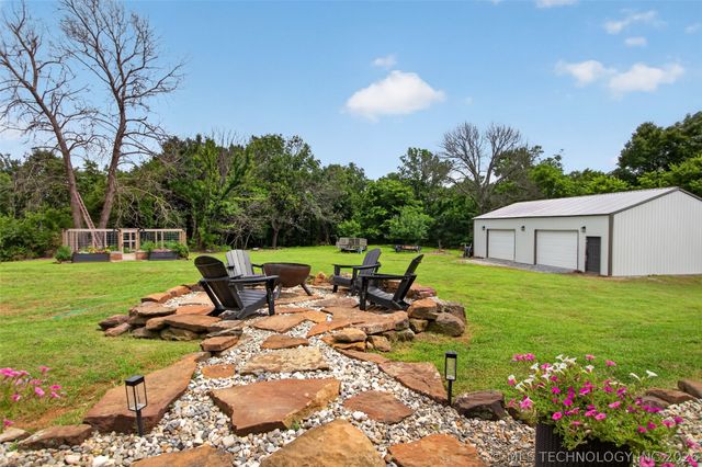 5086 N 427, Pryor, OK 74361