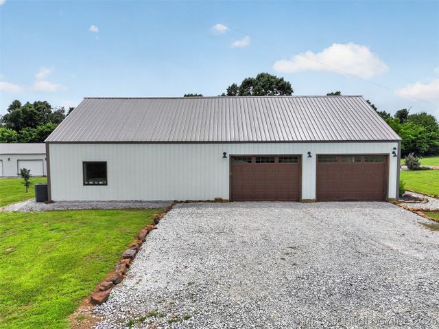 5086 N 427, Pryor, OK 74361