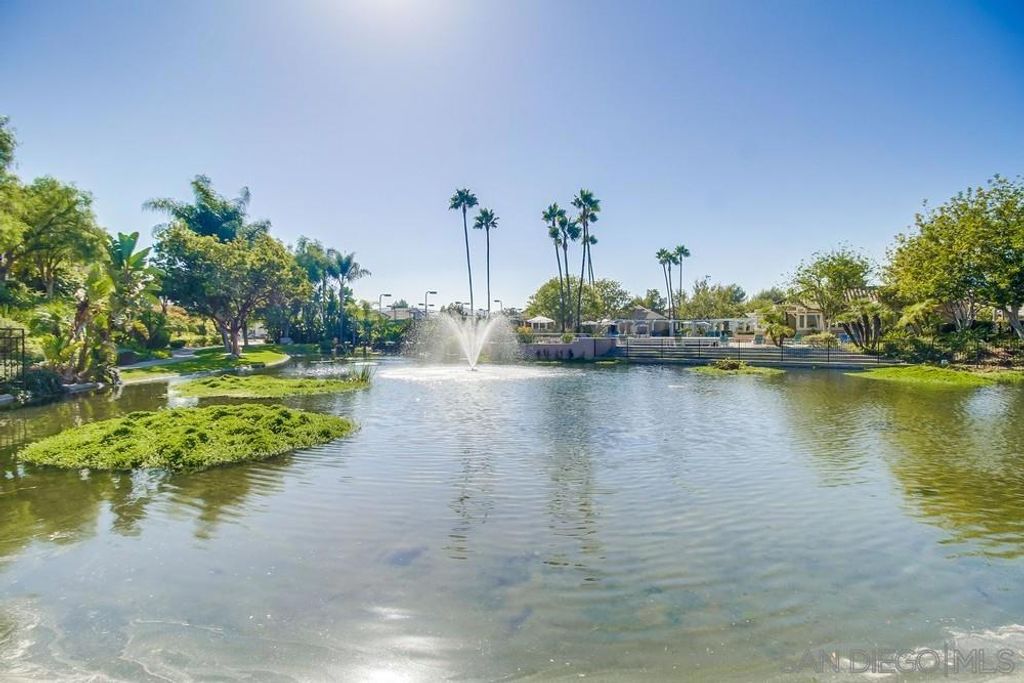 Image 49 of property listing at 18630 Caminito Cantilena 297, San Diego, CA 92128