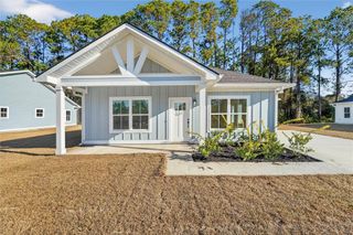 1058 Cottage Way, Darien, GA 31305