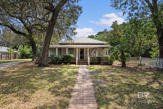 26630 Bay Circle, Orange Beach, AL 36561
