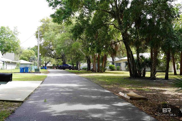 26630 Bay Circle, Orange Beach, AL 36561
