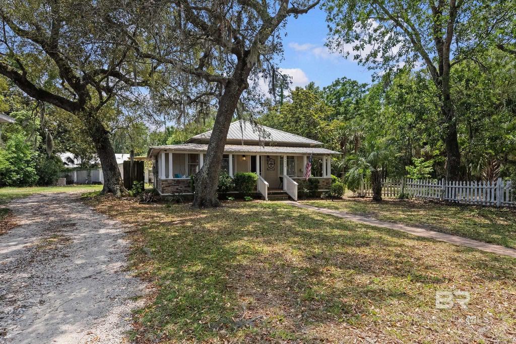 26630 Bay Circle, Orange Beach, AL 36561