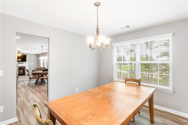 1194 Grandview Circle, Powder Springs, GA 30127