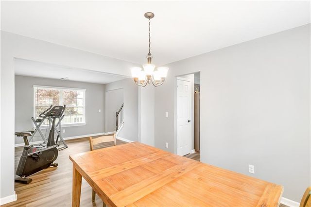 1194 Grandview Circle, Powder Springs, GA 30127
