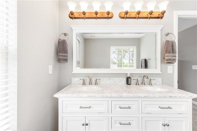 1194 Grandview Circle, Powder Springs, GA 30127