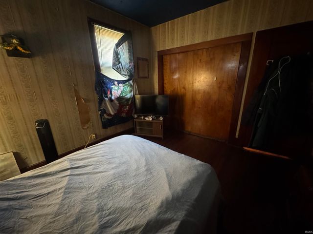 615 E Florida Avenue, Evansville, IN 47711