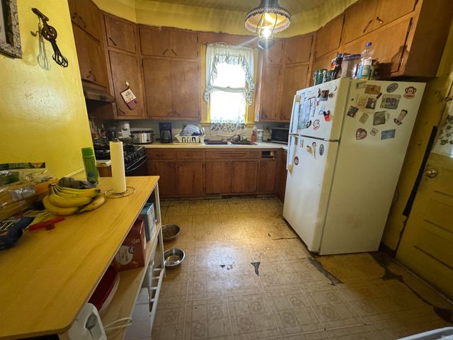 615 E Florida Avenue, Evansville, IN 47711