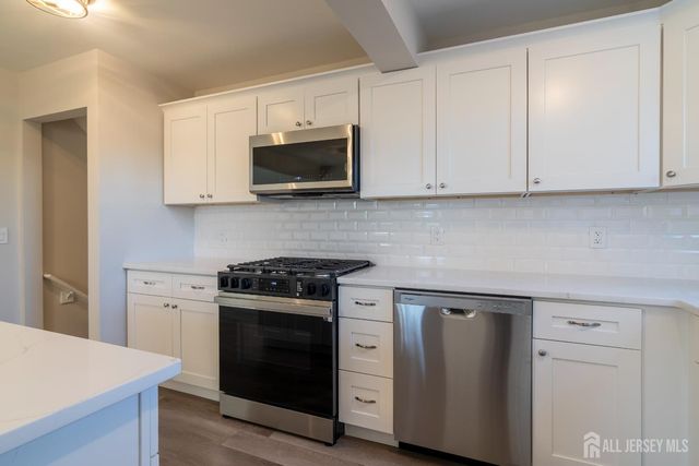 328 Ralph Street, Franklin Twsp, NJ 08873