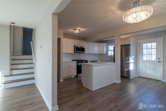 328 Ralph Street, Franklin Twsp, NJ 08873