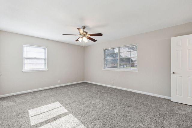 7009 Corona Drive, Haltom City, TX 76180