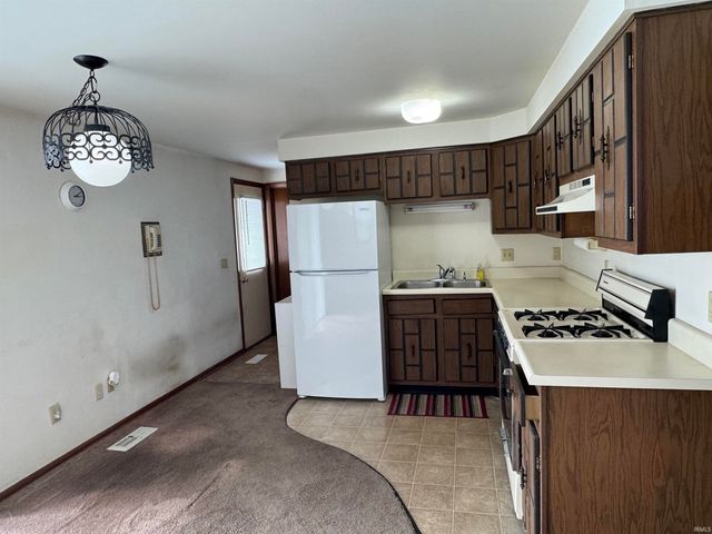 7336 Regina Drive, Fort Wayne, IN 46815