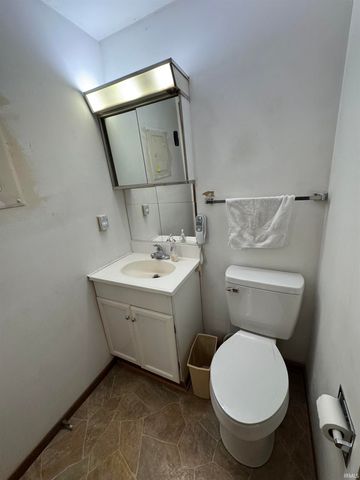 7336 Regina Drive, Fort Wayne, IN 46815