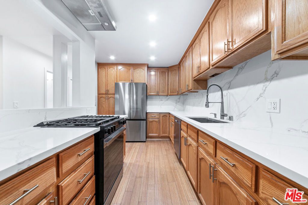 4838 Hollow Corner Road 315, Culver City, CA 90230 — photo 5
