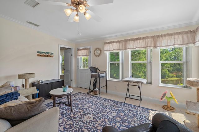 177 Wellspring Dr., Conway, SC 29526