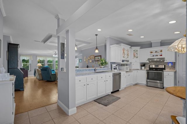 177 Wellspring Dr., Conway, SC 29526