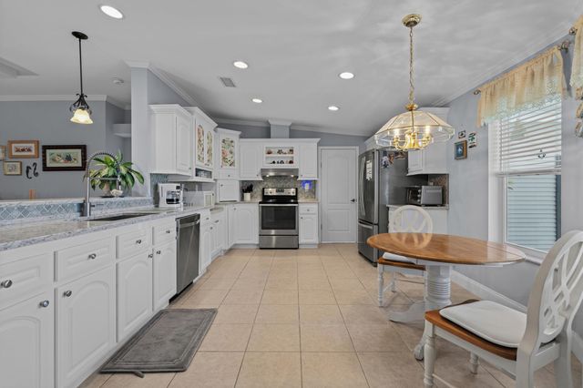 177 Wellspring Dr., Conway, SC 29526