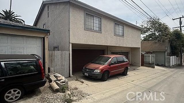 1965 Saint Louis, Signal Hill, CA 90755