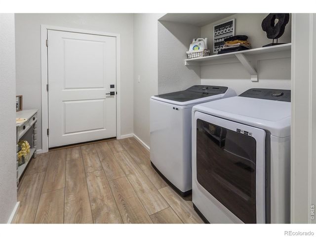 2060 Autumn Moon Drive 2, Windsor, CO 80550