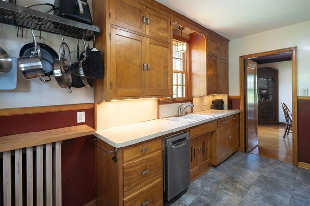 5720 11th Avenue S, Minneapolis, MN 55417