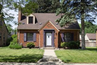 5720 11th Avenue S, Minneapolis, MN 55417