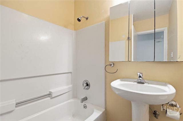 220 Pinecrest Place, Pooler, GA 31322