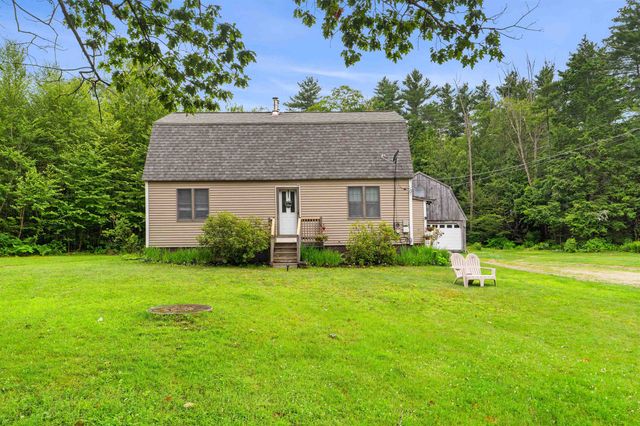 69 Mountain Road, Deerfield, NH 03037