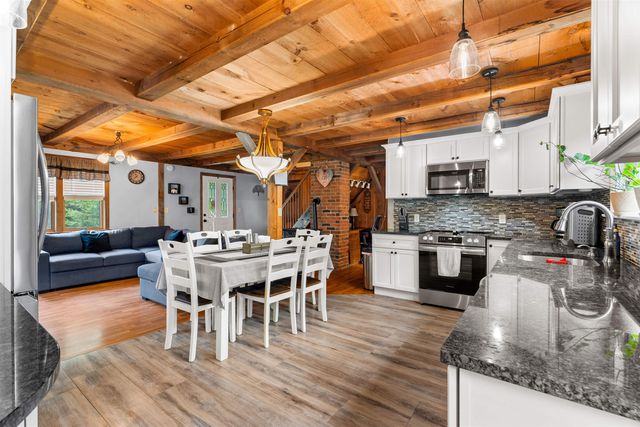 69 Mountain Road, Deerfield, NH 03037