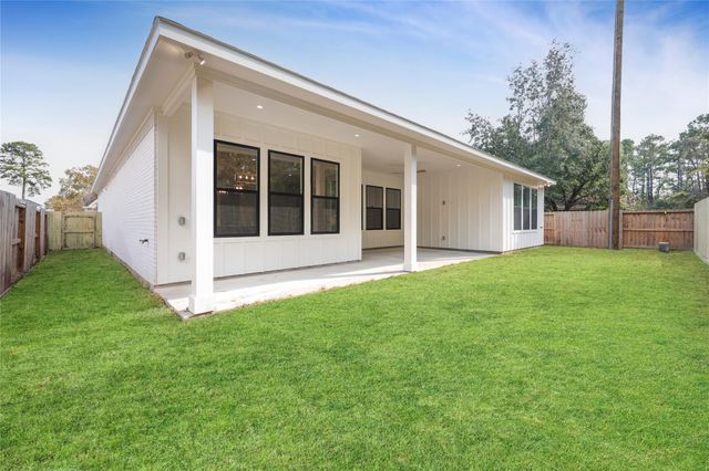 18211 Polo Meadow Drive, Humble, TX 77346